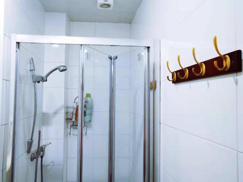 Cozy Rooms With Share The Bathroom And Kitchen Brussel Buitenkant foto